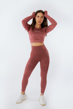 SUSTAINABLE SEAMLESS LONG SLEEVE SET CORAL RED